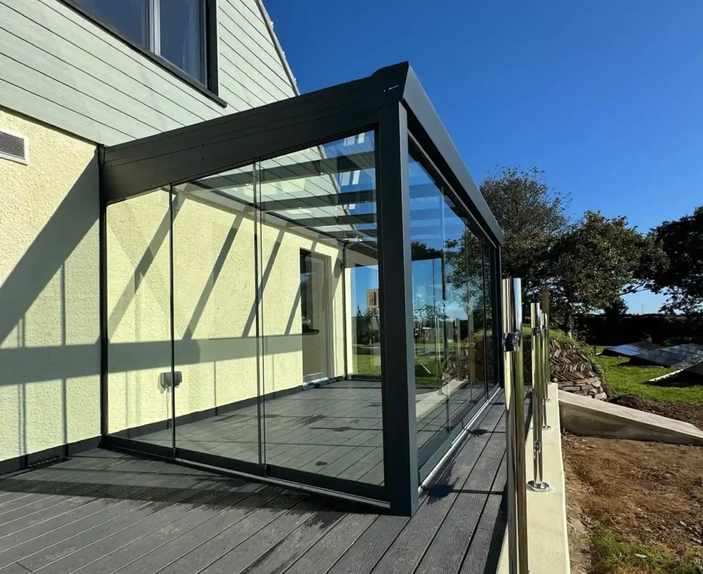 Topline veranda installed on deck